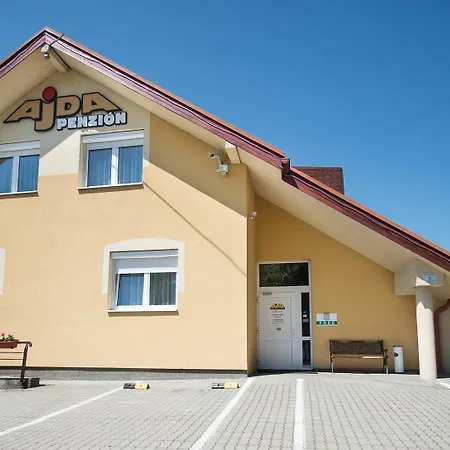 Ajda بيت ضيافة Liptovský Mikuláš